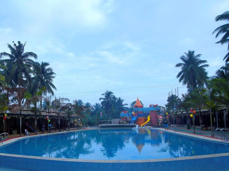 Golden Palace Hotel Tagum Esterno foto